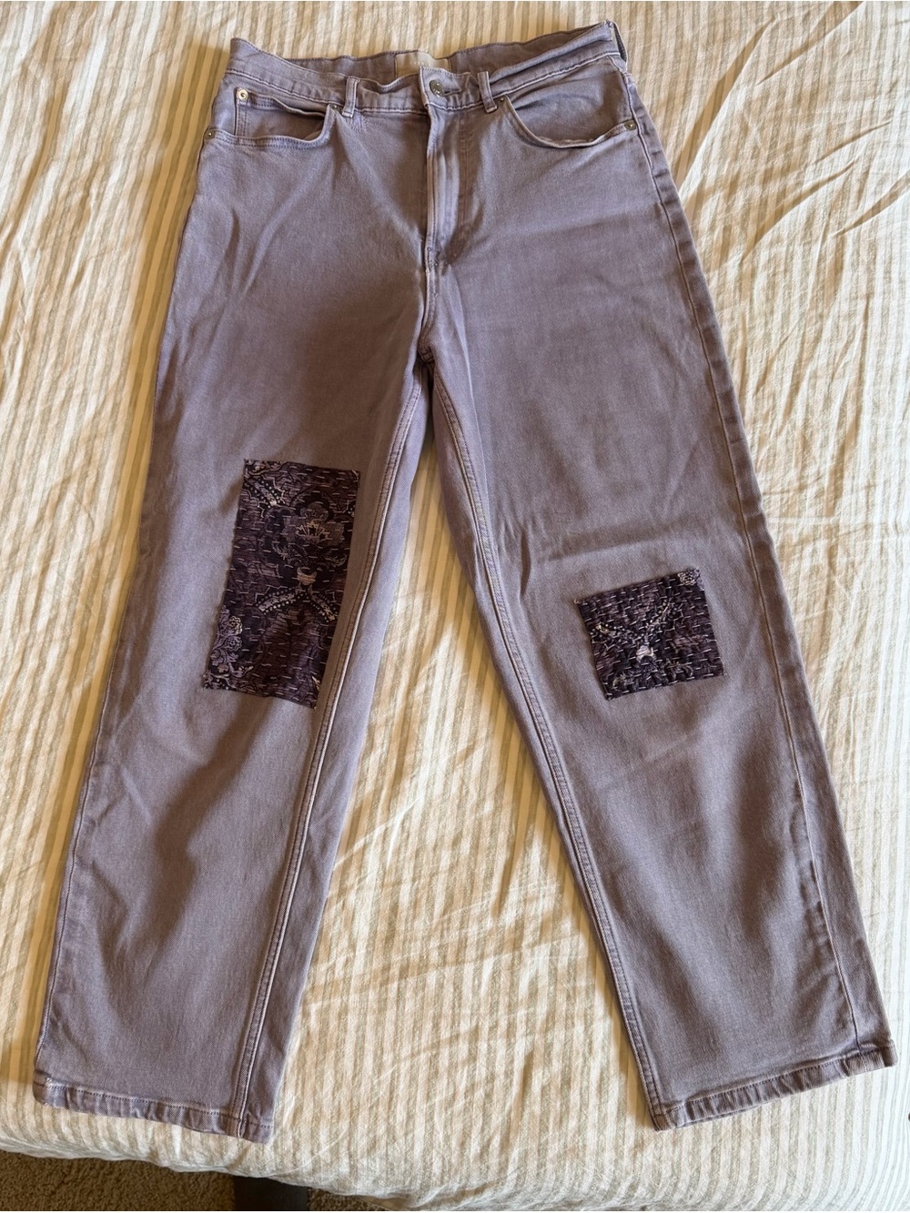 Everlane Lavender Straight-Leg Jeans with Patch Details